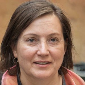 Людмила Тихонова